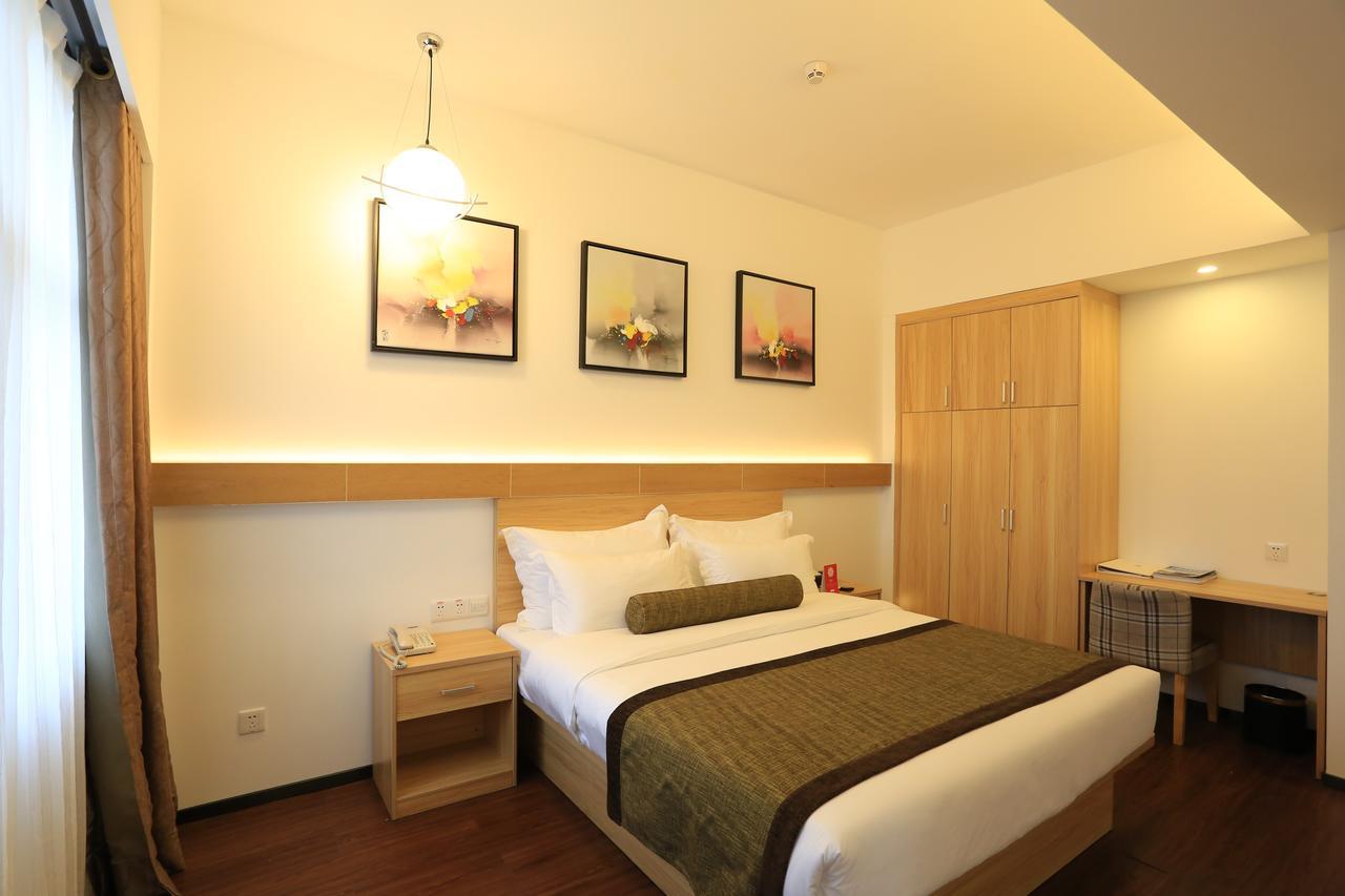 Oyo8001 Tiandi Hotel Šen-čen Exteriér fotografie