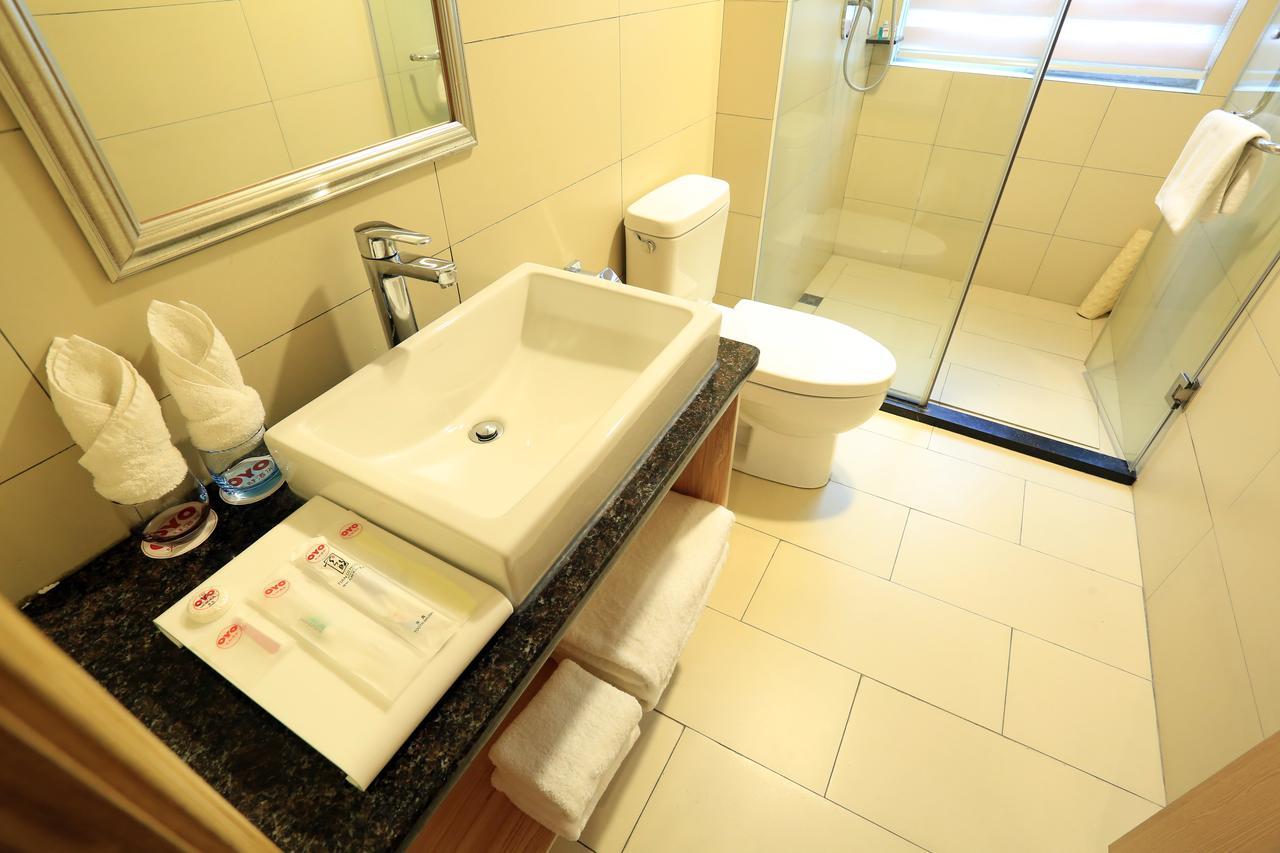 Oyo8001 Tiandi Hotel Šen-čen Exteriér fotografie